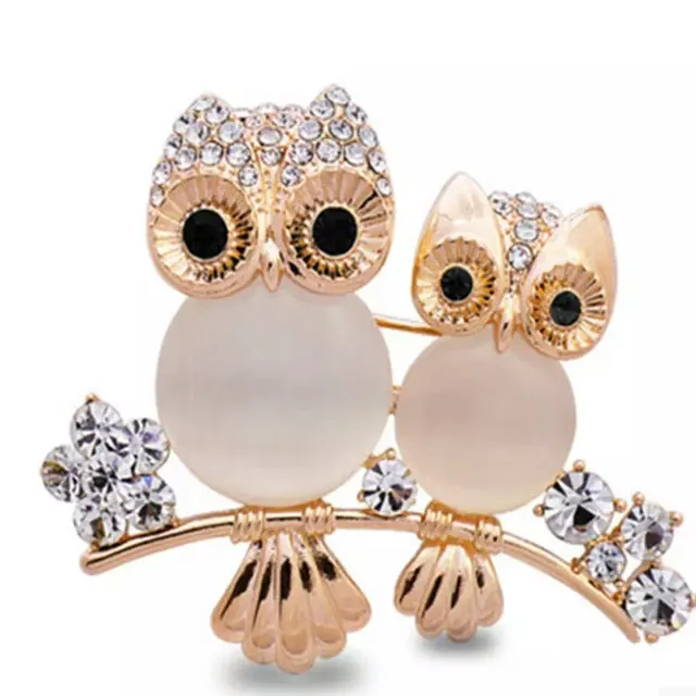 Fashion alloy diamond brooch White - Shop at LoveMi