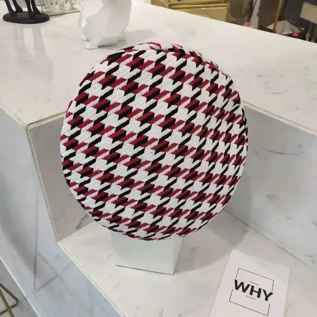 Classic lattice beret Red - Shop at LoveMi
