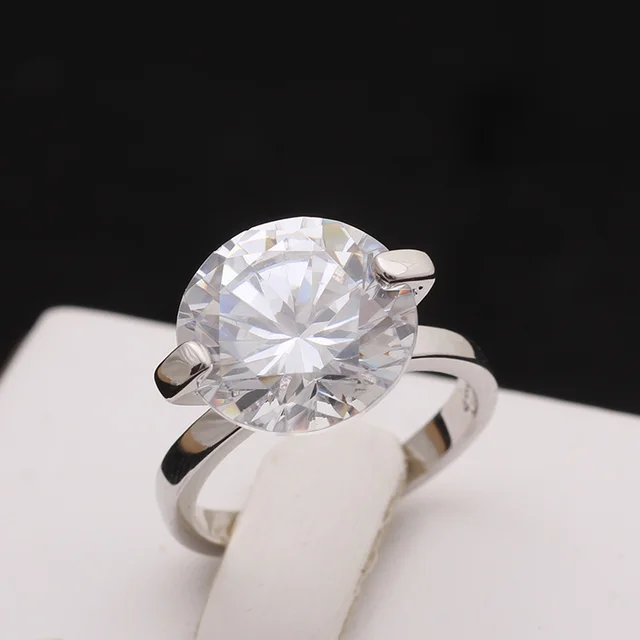The Sun Cloud Classic Simulation Diamond Ring Woman An Accessory First Ornament And A Marriage Engagement Ring Female Mixed 18Mm - Shop at LoveMi