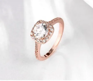 Rose Gold Ring Women European And American Fashion Zircon And Diamond Jewelry - Rose Gold