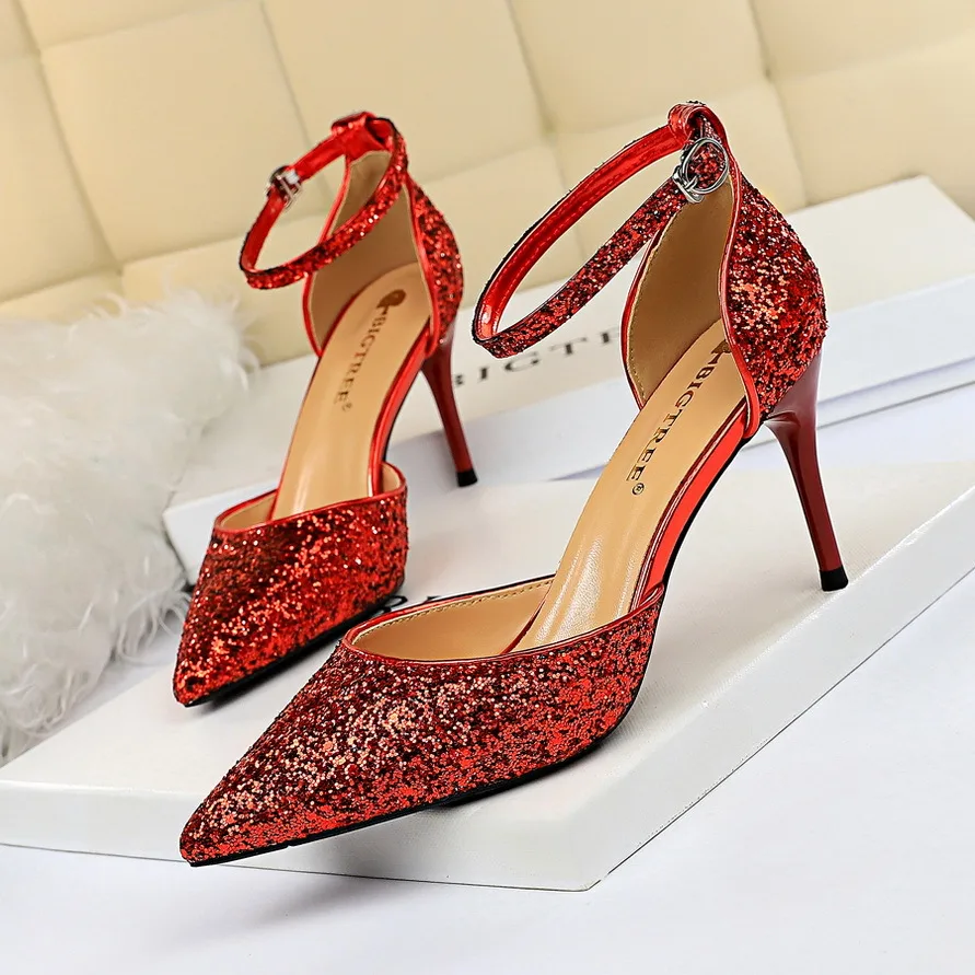 European and American style stiletto high-heeled shallow mouth pointed toe hollow sequin sexy nightclub slimming word with female sandals - Red