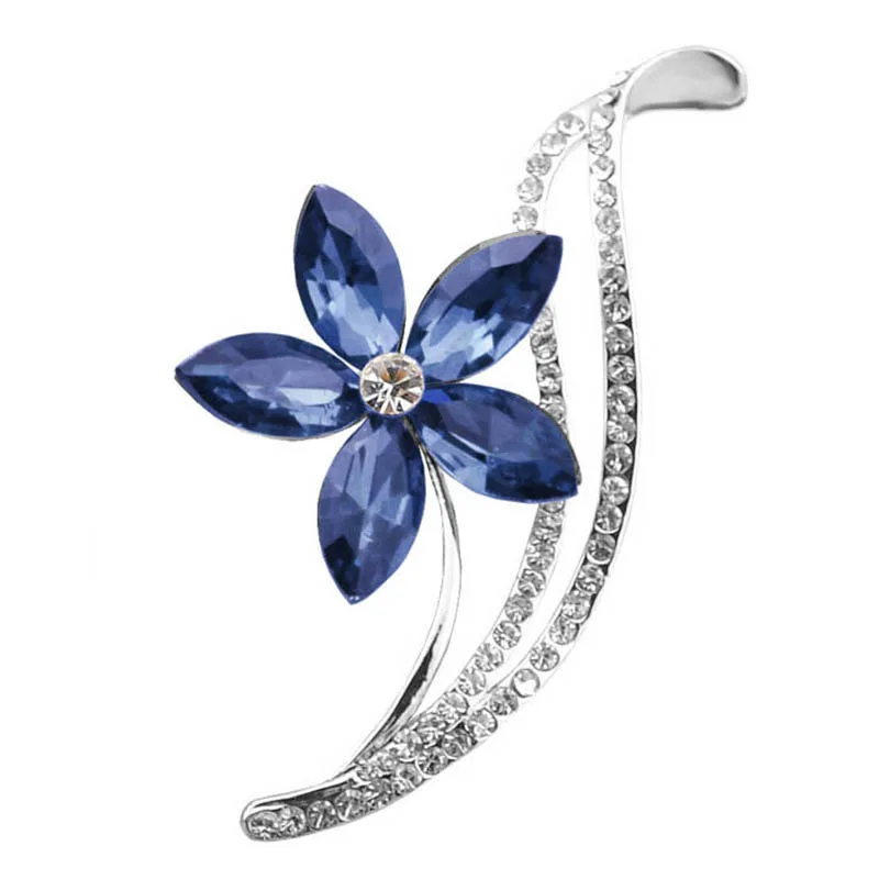 Five-leaf flower crystal brooch - Blue