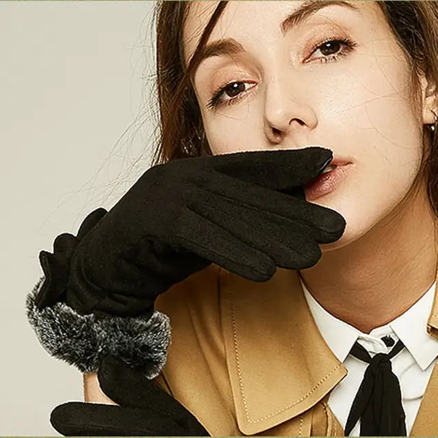 Windproof and cold-proof plus velvet thick suede European embroidery double-layer gloves - Black