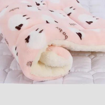Thickened Blanket for Cats And Dogs Pink Lamb - Shop at LoveMi