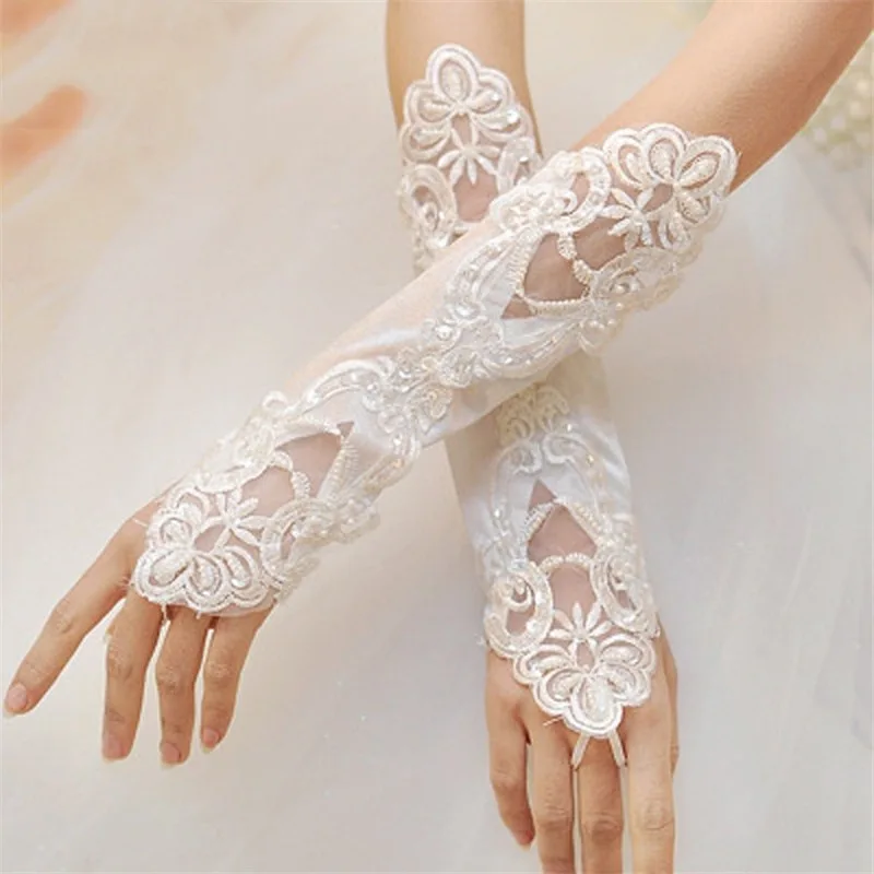 Wedding satin gloves - Beige