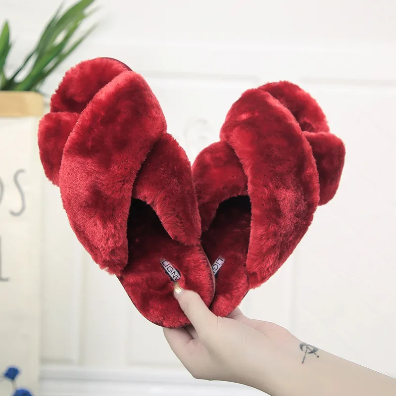 Cross open-toe fur slippers - Red