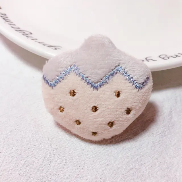 Fruit plush brooch Pink - Shop at LoveMi