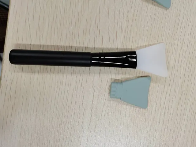 Makeup Brush Tool Mask Stick Silicone Adjusting Film Stick Grey - Shop at LoveMi