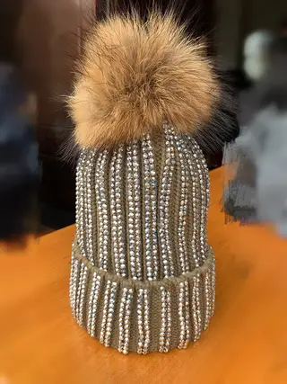 Autumn And Winter Real Raccoon Oversized Fox Fur Ball Wool Hat - Khaki