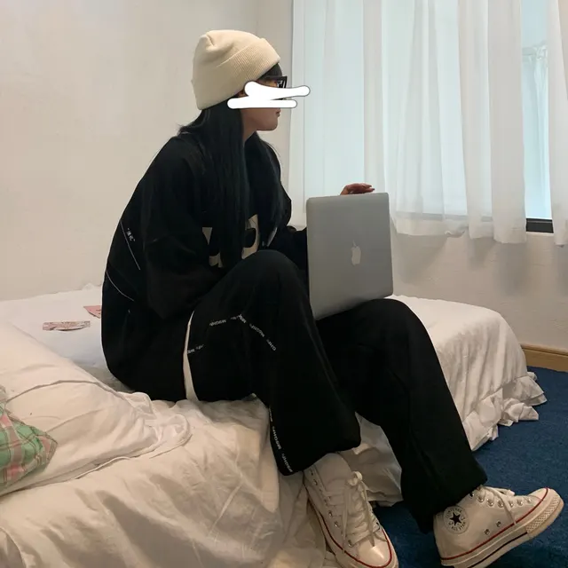 Drawstring Loose And Velvet Thickened Straight Sweatpants Black - Shop at LoveMi