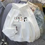 5 Kittens Cat White