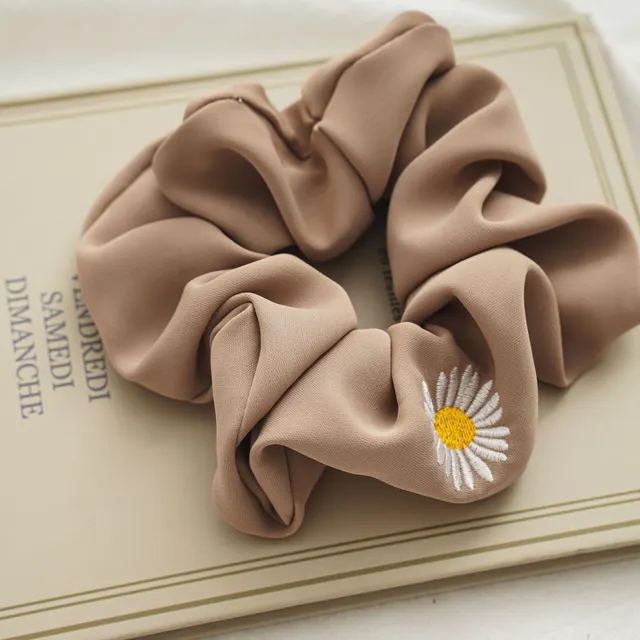 Daisy Embroidery Large Intestine Ring Khaki - Shop at LoveMi