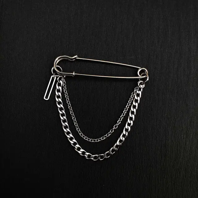 Retro Ornaments Street Soil Cool Metal Hip Hop Jewelry Punk Chain Big Pin Brooch Silver - Shop at LoveMi