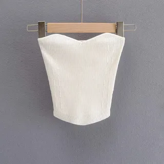In Summer Wear A Stretch Knit Wrap Chest - White