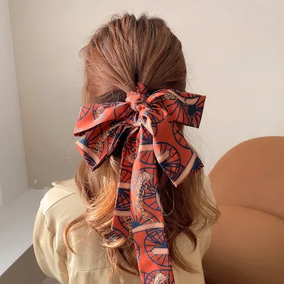 Going Out In Autumn And Winter To Tie The Hair Ribbon - Shop at LoveMi