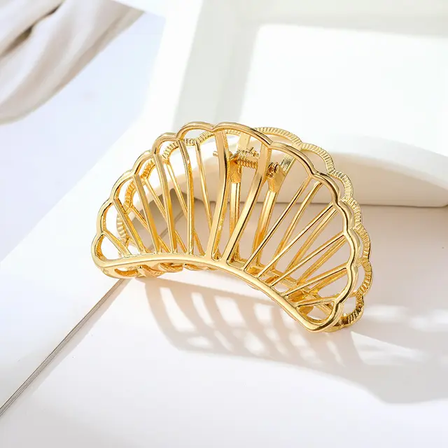 European and American Simple Alloy Medium and Large Shell Hairpin Gold - Shop at LoveMi