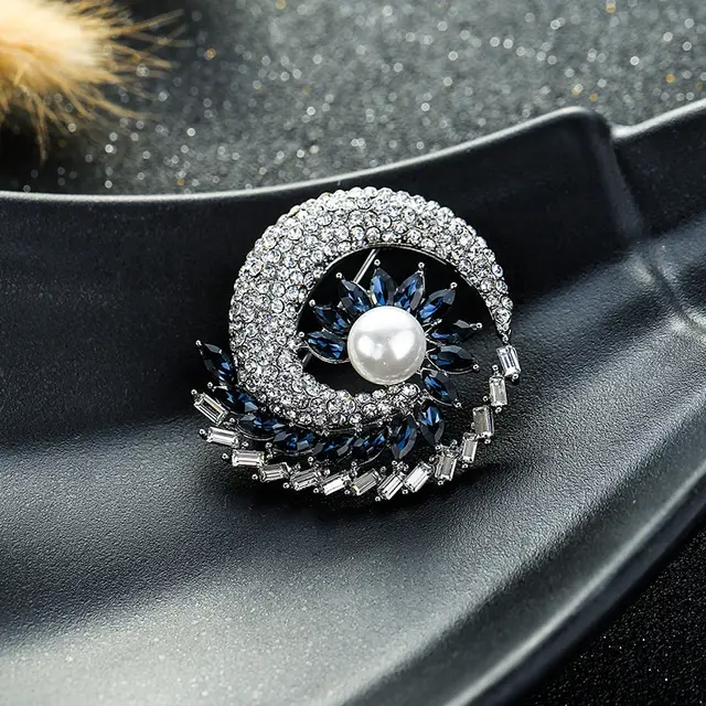 Vintage Flower Alloy Crystal Women Wearing Brooch Silver - Shop at LoveMi