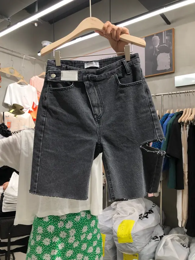 Personalized All match Label Buttoned Hole Straight Denim Shorts Blackgrey - Shop at LoveMi