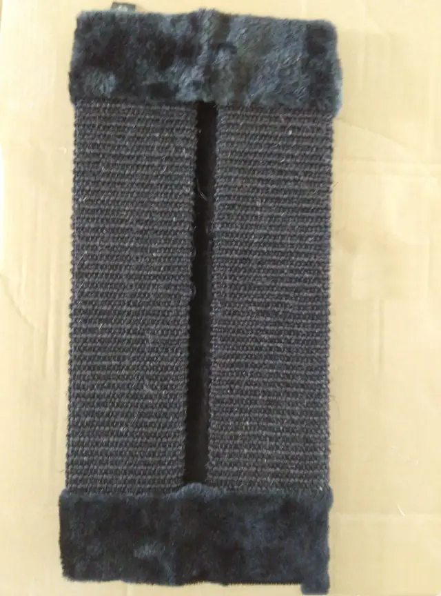 Creative and Convenient Cat Toy Flat Scratcher Plain Grey - Shop at LoveMi