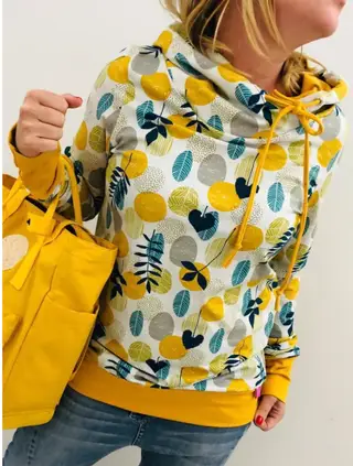 Winter Warm Long-Sleeved Sweatshirt - Yellow