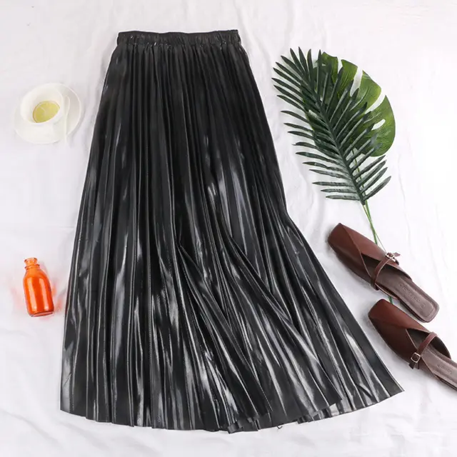Korean Version Of Metallic Reflective Fabric Pleated Skirt Black - Shop at LoveMi