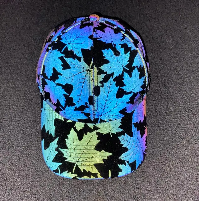 Bird's Nest Pattern Symphony Colorful Reflective Baseball Cap Street Hip Hop Sun Hat Maple Leaf Baseball Cap - Shop at LoveMi