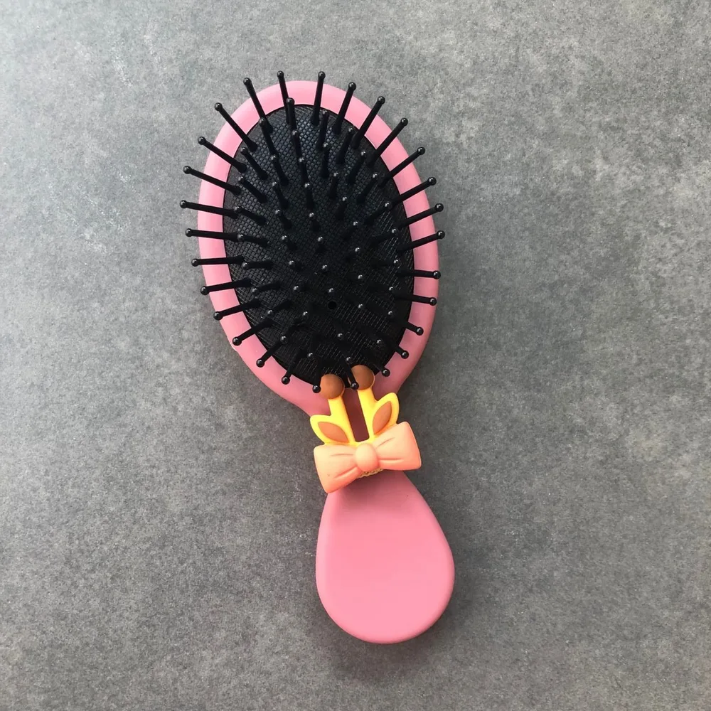 Portable Mini Wet And Dry Air Cushion Comb - Red