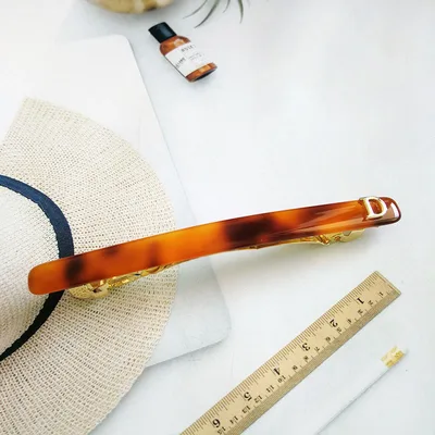 Dai Nuo Korean Version Of Acetic Acid, High End Women's Hair Accessories, Creative And Simple Two Color Fine Hair Clip, Spring Clip, Horizontal Cli... Spotted Coffee - Shop at LoveMi