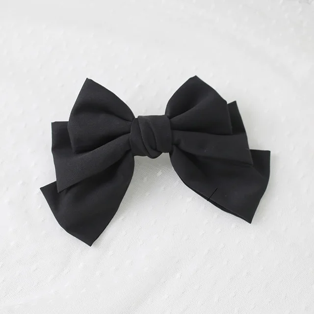 College Wind Bow Hairpin On The Back Of The Head Black - Shop at LoveMi