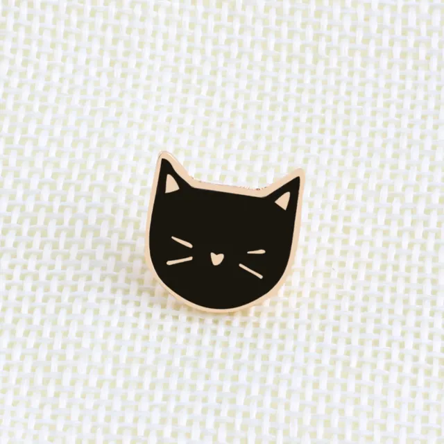 European And American Cute Cartoon Cat Fashion Brooch Black - Shop at LoveMi