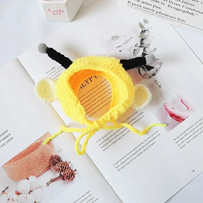 Cute Little Bee Headgear Pet Wool Knitted Hat - Yellow