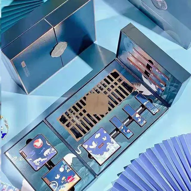 Chinoiserie Eyeshadow Carved Lipstick Set Makeup Set Blue - Shop at LoveMi