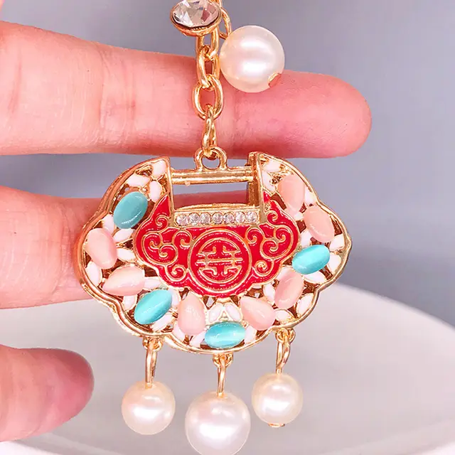 Creative Shui Diamond Crystal Long Life Lock Cute Female Keychain Car Bag Pendant Key Ring Factory Colorful - Shop at LoveMi