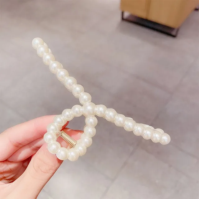 Pearl Hair Clip Grabbing Clip Female Side Clip Temperament Shark Clip - Shop at LoveMi