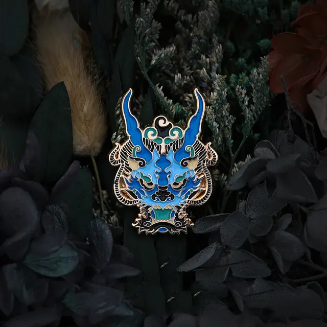 Suit Brooch Enamel Metal Badge Gift Jewelry Comollon - Shop at LoveMi