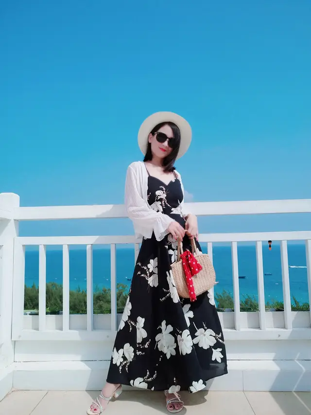 Mid length Print Halter Sexy Suspender Dress Beach Skirt Vacation Grown Ups - Shop at LoveMi