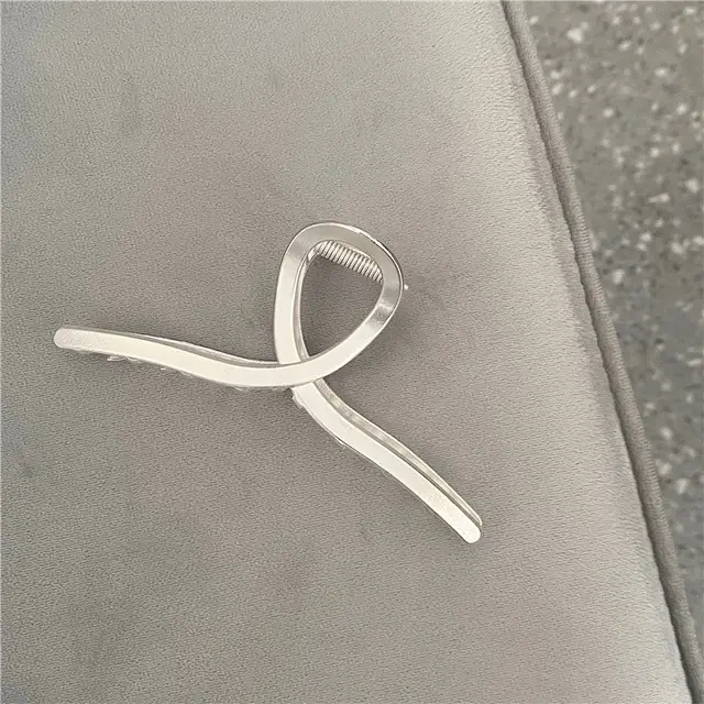 Hair Clip On The Back Of The Head With Metal Clip Silver - Shop at LoveMi
