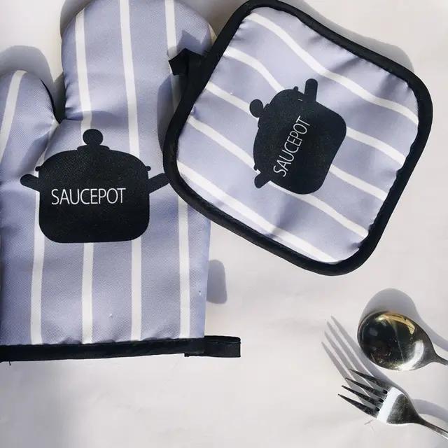Two Piece Set Of Hot Gloves For Baking In Microwave Oven 4Style - Shop at LoveMi