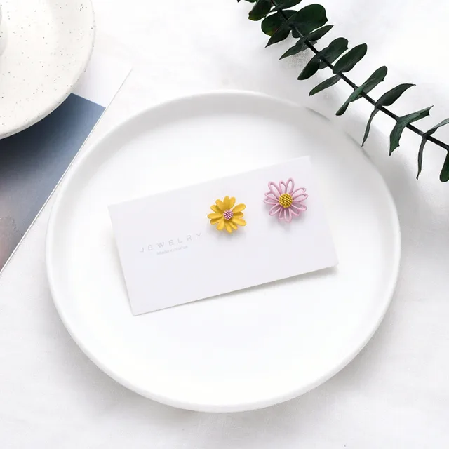 Sen Series Sweet Petal Earrings Female Wild Flower Earrings - Shop at LoveMi