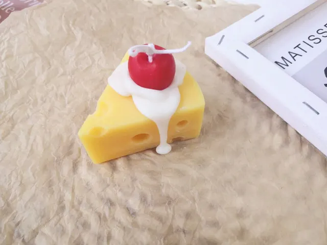 Cheese Scented Candle Sweet Bedroom Decoration Shooting Props Girlfriends Hand Gift Ins Cherry Cheese - Shop at LoveMi