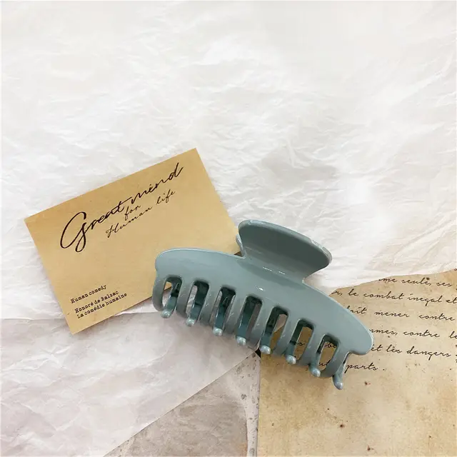 Korean Retro Ins Style Temperament Grab Clip Commuter Simple Oval Hollow Grab Clip Transparent Bath Hair Clip Grab Clip Green - Shop at LoveMi