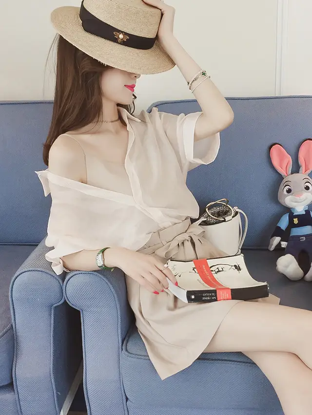 Little Fresh Little Net Celebrity Three piece Suit Apricot - Shop at LoveMi