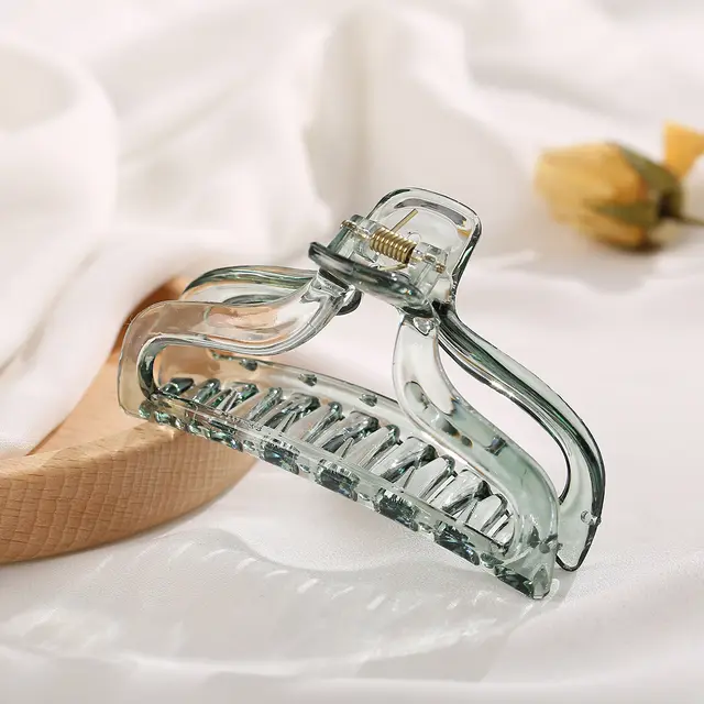 Pearl Embroidery Butterfly Bangs Clip Decorative Clip - Shop at LoveMi