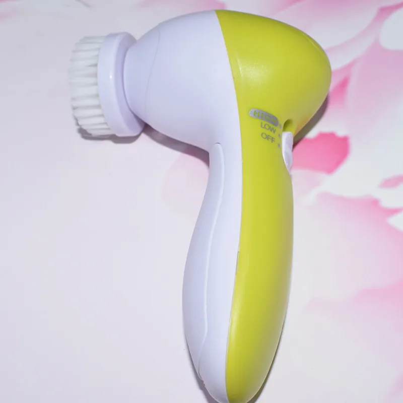 New Electric Rotating Five-In-One Cleansing Instrument - Light Green