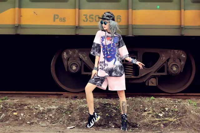 New Fashion Fashion Brand Women's Clothing Korean Colorful - Shop at LoveMi