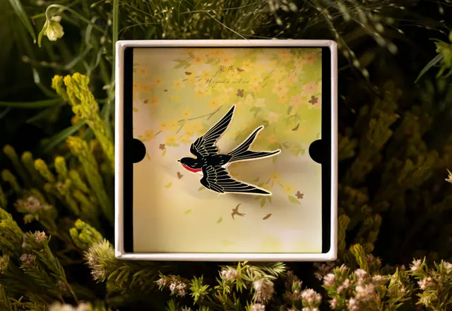 Swallow Couple Brooch Exquisite And High End - Shop at LoveMi
