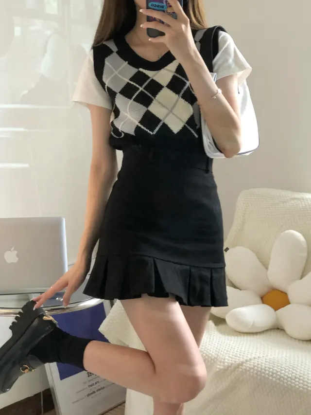 Plus Size American Retro Pleated Skirt Black - Shop at LoveMi