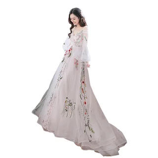 Retro Bridal Gown Super Fairy Bride Tailed Out Yarn Light Wedding Dress - White