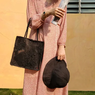Retro Single Shoulder Tote Women's Bag Korea Embroidered Hollow Shopping Bag Black - Shop at LoveMi