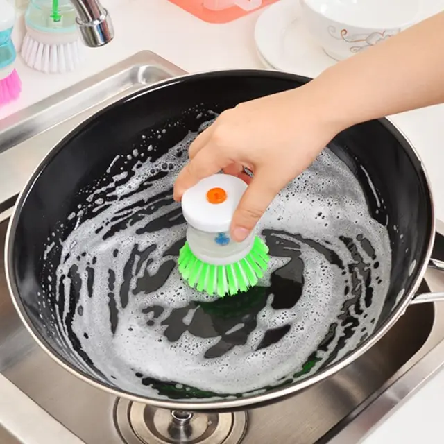 Creative Plastic Automatic Filling Pot Brush Washing Brush Cleaning Hydraulic Brush Artifact Random Color - Shop at LoveMi